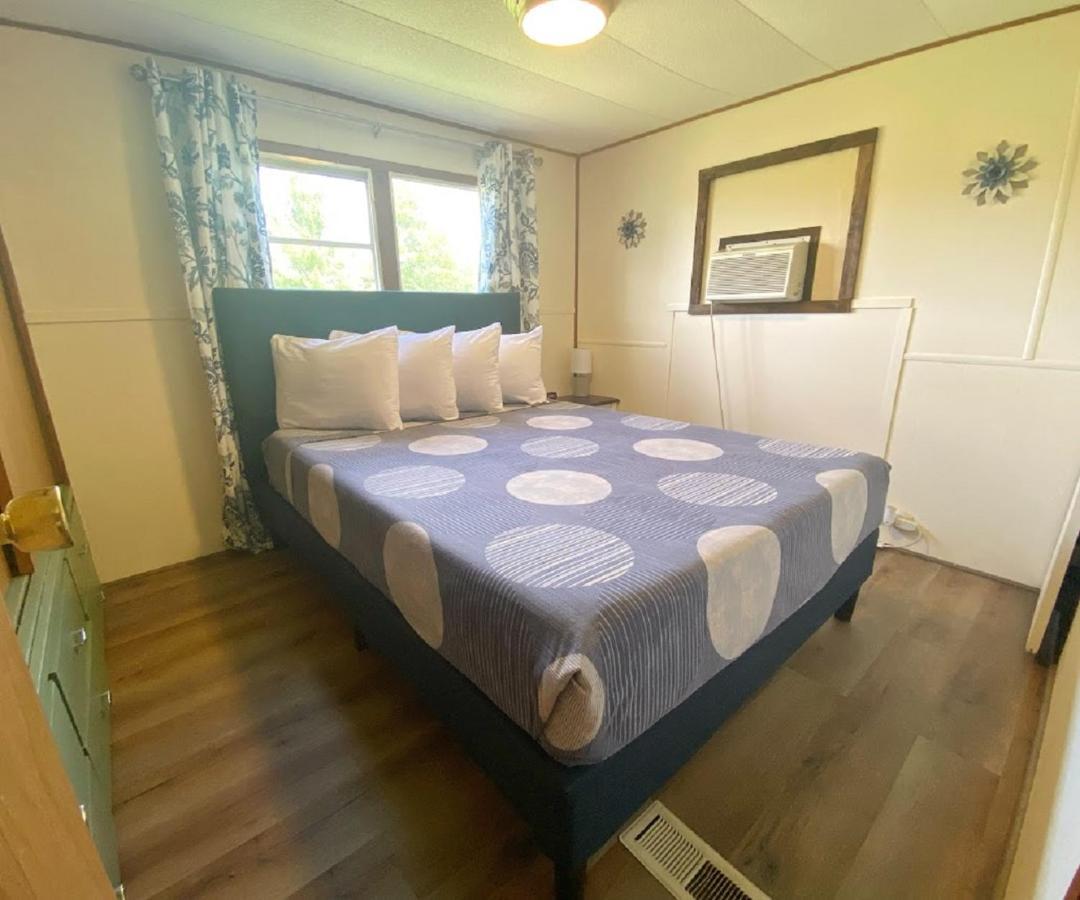 إنديان ريفر Waterway Inn المظهر الخارجي الصورة